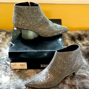 Design Lab by Lord and Taylor Pewter Ankle Booties